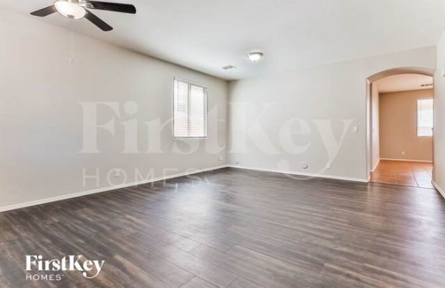 3737 East Longhorn Street