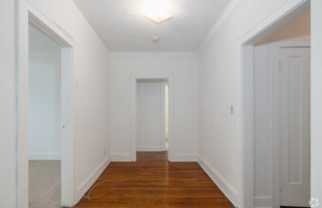 2439 Overlook RoadUnit 10