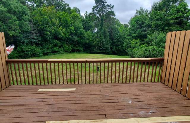 2 Bedroom 3.5 Bathroom Townhouse