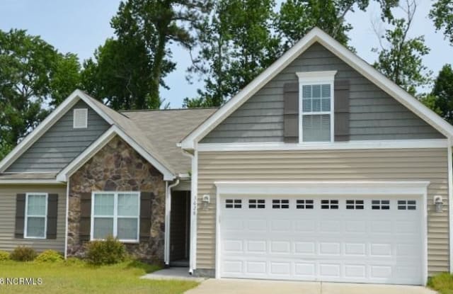 3628 Thornbrook Drive - 3628 Thornbrook Dr, Greenville, NC 28590