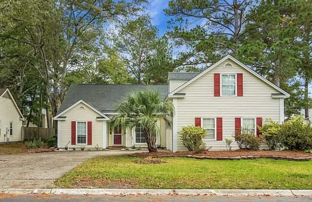 117 Saint Awdry Street