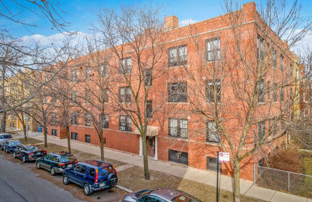 4844 N. Rockwell Apt.