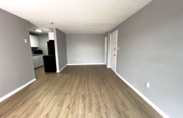 4345 Clarkwood Parkway - C310