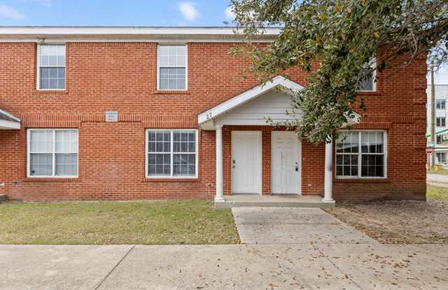 Photo of Ashburn Hills Townhomes