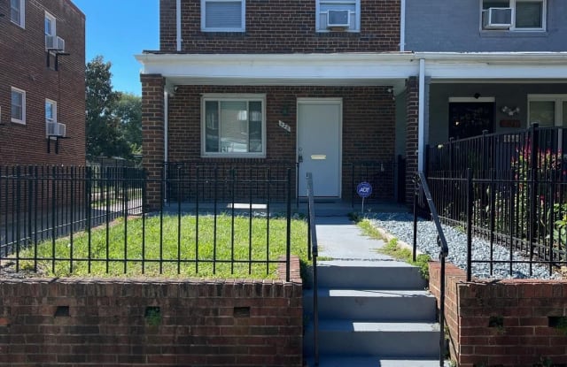 428 19TH STREET NE - 428 19th Street Northeast, Washington, DC 20002