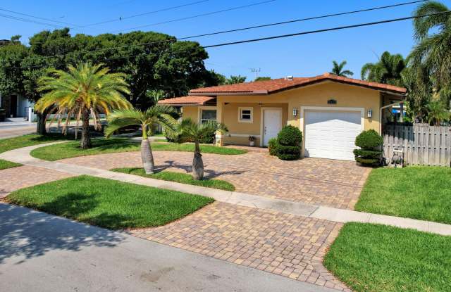 2421 NE 49th Street