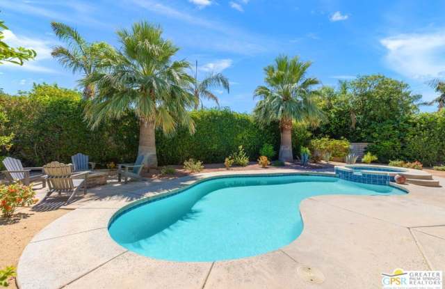 40870 Avenida Rosario