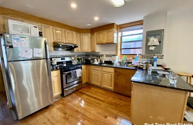 11 Tabor Pl. - 11 Tabor Place, Brookline, MA 02445