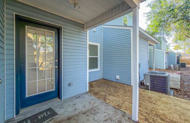 1340 HANCOCK Street unit: B