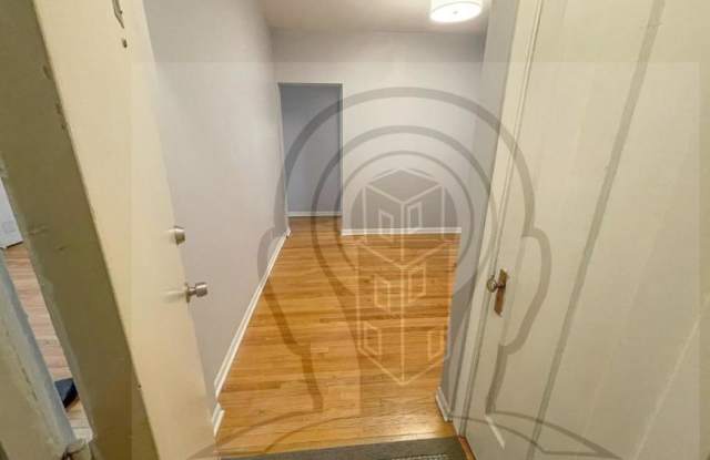 4314 NORTH CLARENDON AVE.