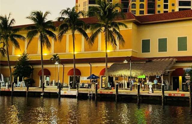 Photo of 5865 Shell Cove Drive unit: 105