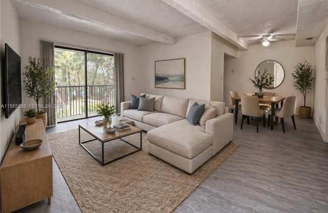 1125 S Flagler Ave