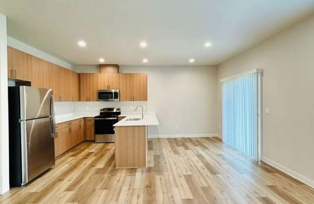 Photo of 2434 Leonard Ln.