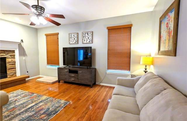 38455 Renwood Avenue