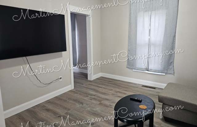 1418 South Sneed Avenue