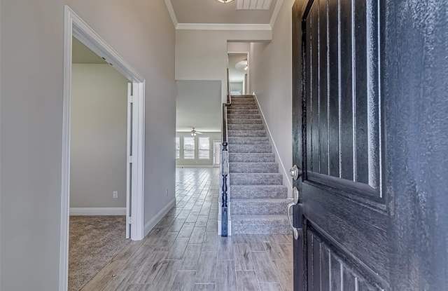 327 Sweetspire Drive