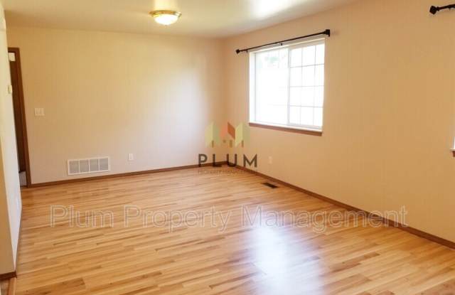 1946 South 12th Street West