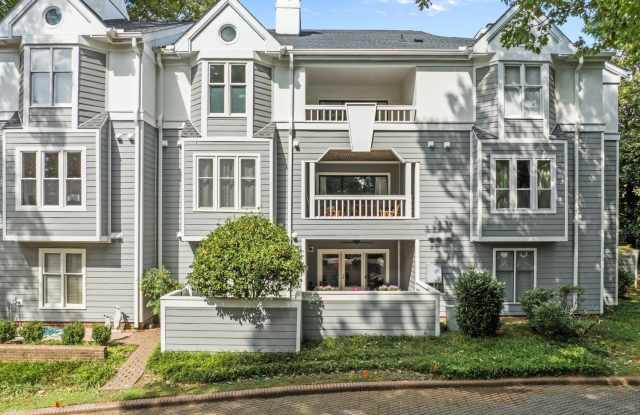 700 Bishops Park Drive unit: 102