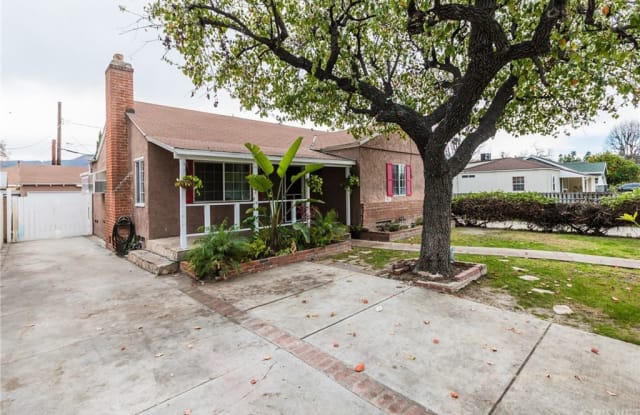 2204 W Verdugo Avenue - 2204 West Verdugo Avenue, Burbank, CA 91506