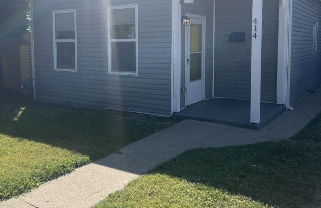 Photo of 414 Silver Maple Way