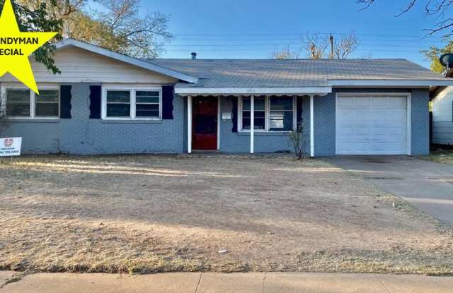 Handyman Special $0 First Month's Rent / “You fix, you SAVE BIG!!” Contact Mayshell for details: 806 704-3055 ext 2