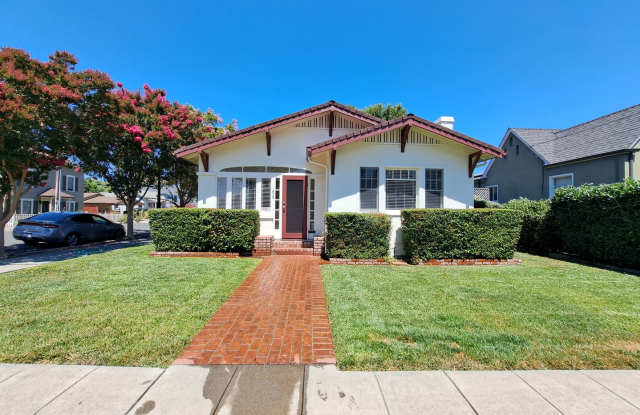 Photo of Stunning Home in Downtown Napa