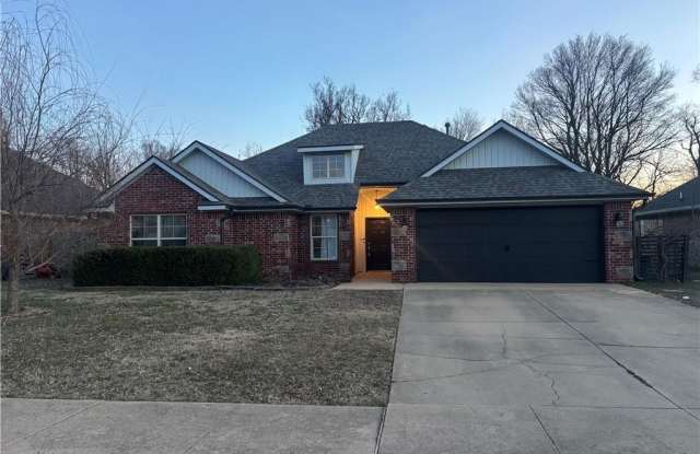 3009 Briar Creek  AVE