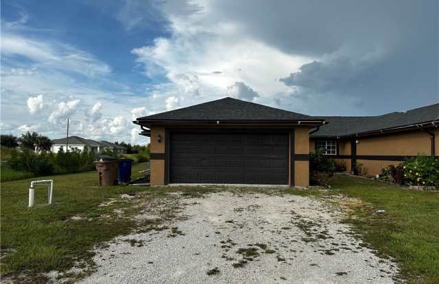 4546 20th Street SW - 4546 20th Street Southwest, Lehigh Acres, FL 33973