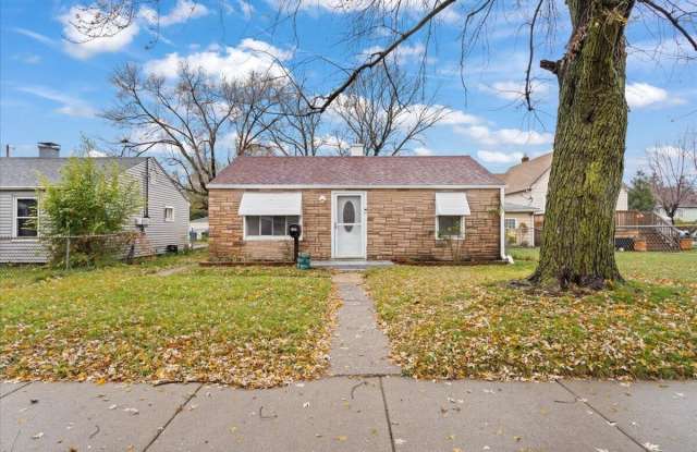 4346 Elm Avenue