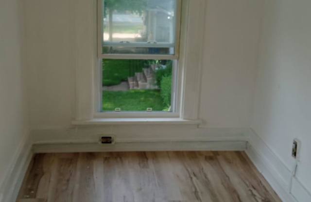 1802 East 3rd Street