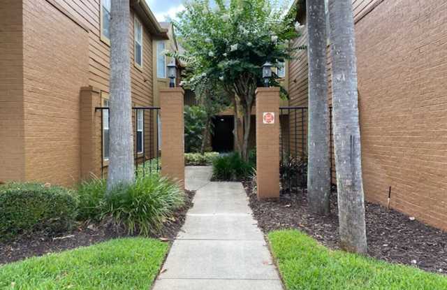 Welcome home to these beautifully Condo in The Residences at Sabal Point. photos photos