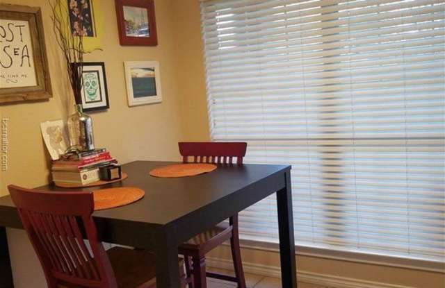 2348 AUTUMN CHASE Loop