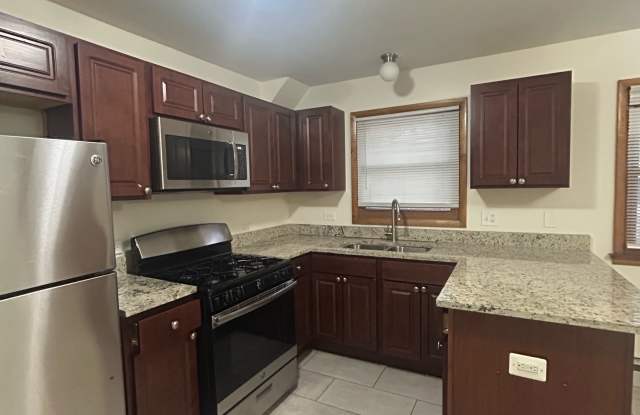 801 E 89th Place - 3B