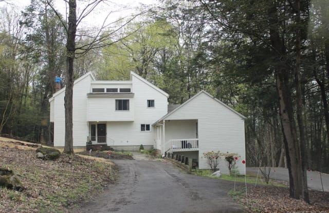 17 Rolling Hills Road - 17 Rolling Hills Drive, Litchfield County, CT 06069