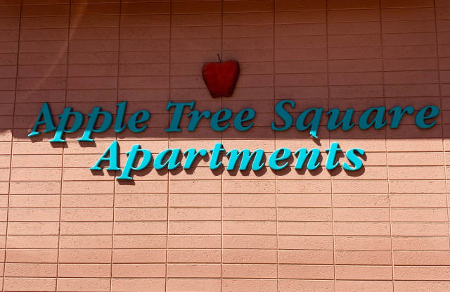 APPLE TREE SQUARE APARTMENTS-UPTOWN SEDONA
