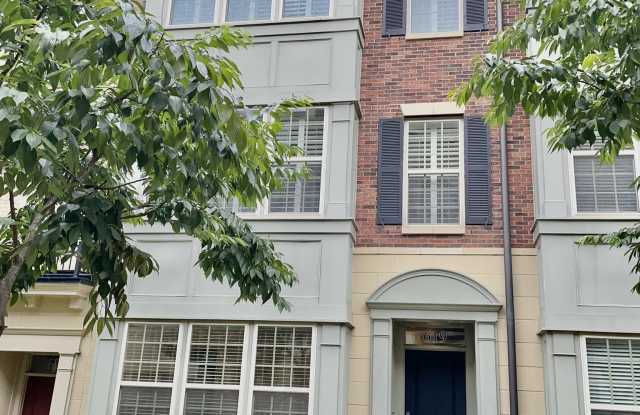619 Sprintsail Way