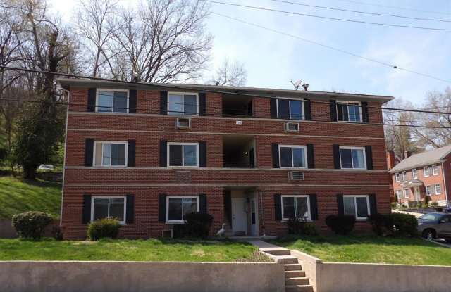 Photo of 720 Woodland Avenue