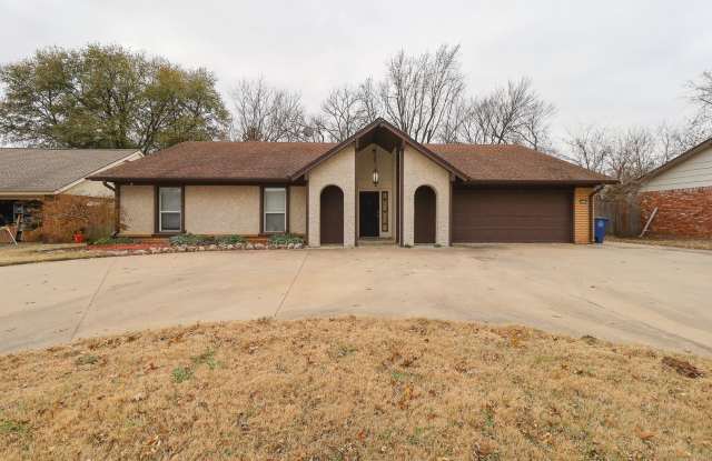 Photo of 4 Bed | 2 Bath in South Tulsa!