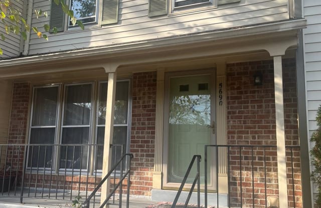 5690 Cabells Mill Court 1 Centreville VA apartments for rent