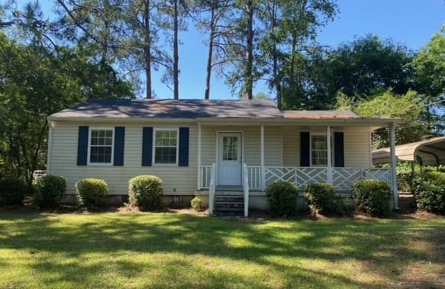 511 Pinetree  Road* - 511 Pine Tree Road, Valdosta, GA 31602