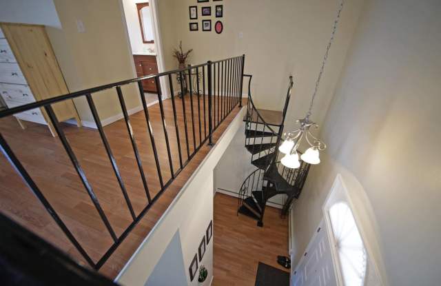 Royal Oak Estates