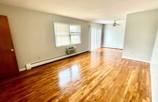 Photo of 120 Fairview Ave
