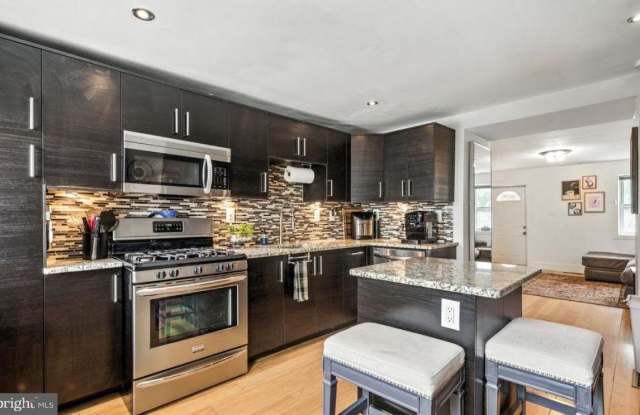 Photo of 119 MAPLE Street