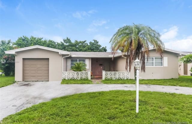 7891 NW 14th St - 7891 Northwest 14th Street, Pembroke Pines, FL 33024