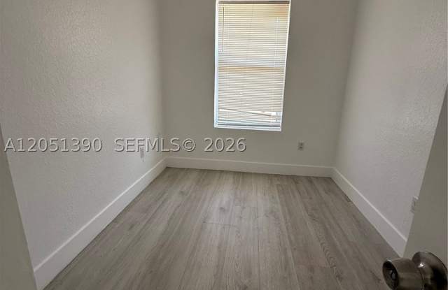 1306 NW 61st St