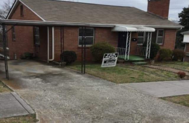 1506 Exeter Ave - 1506 Exeter Avenue, Knoxville, TN 37921