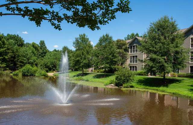 The Lakes Apartments