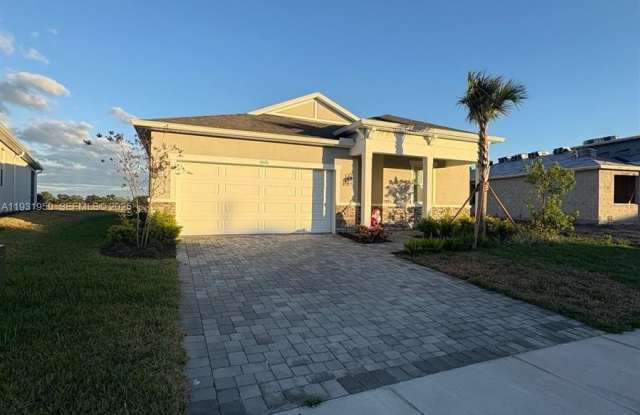 Photo of 5020 124 Ave E