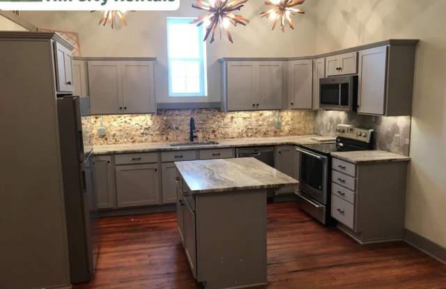 819 Main Street Unit 2