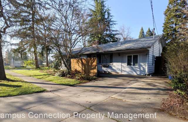 1215 E 24th - 1215 East 24th Avenue, Eugene, OR 97403